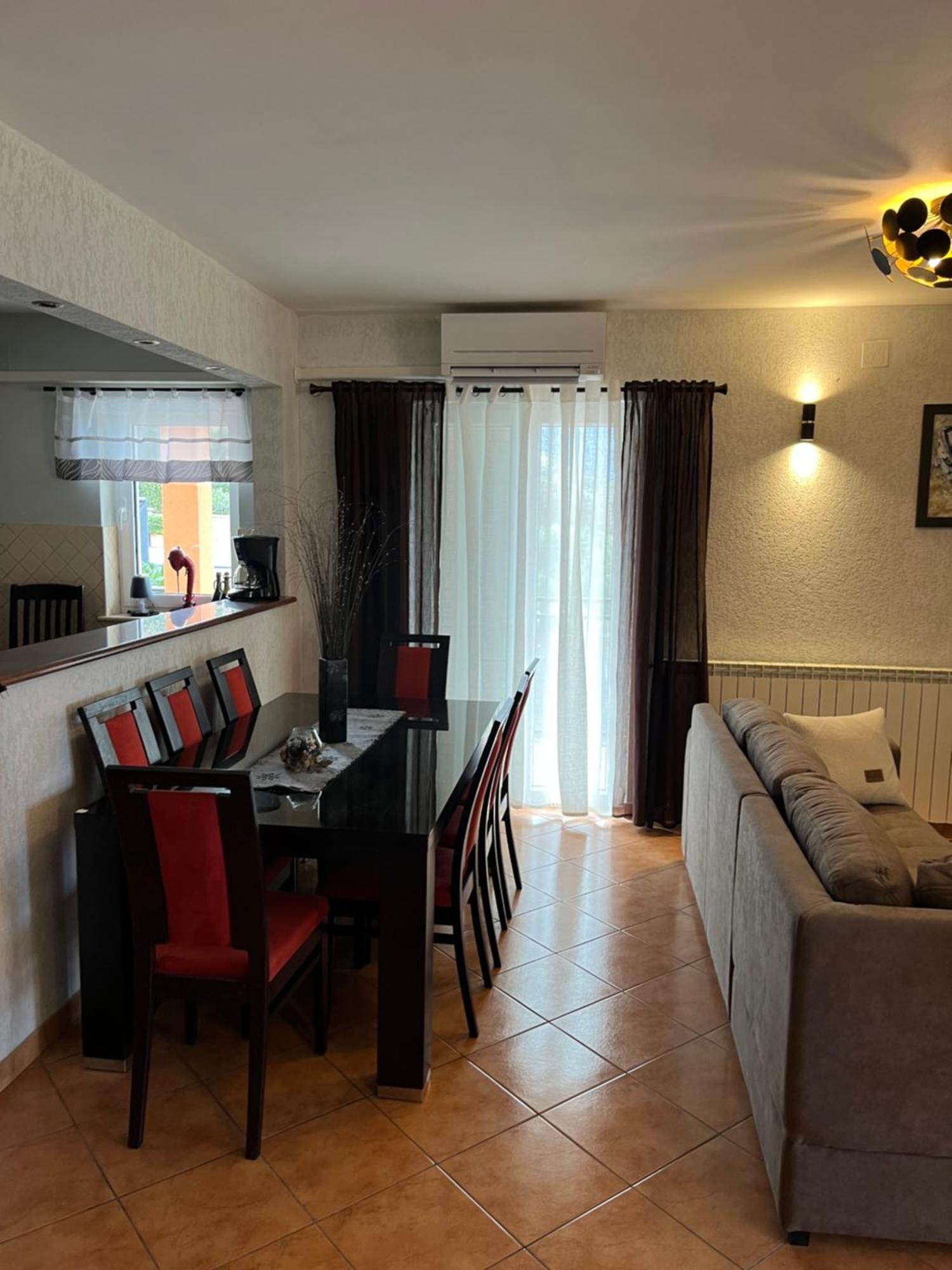 Apartments Vunic Mošćenička Draga Exterior foto